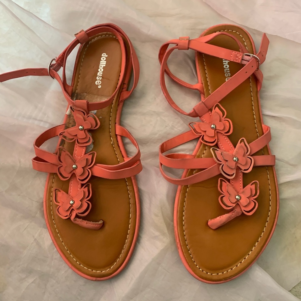 peach womens butterfly sandals